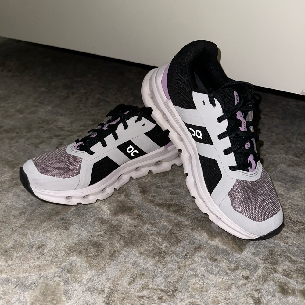 Cloudrunner Size 6